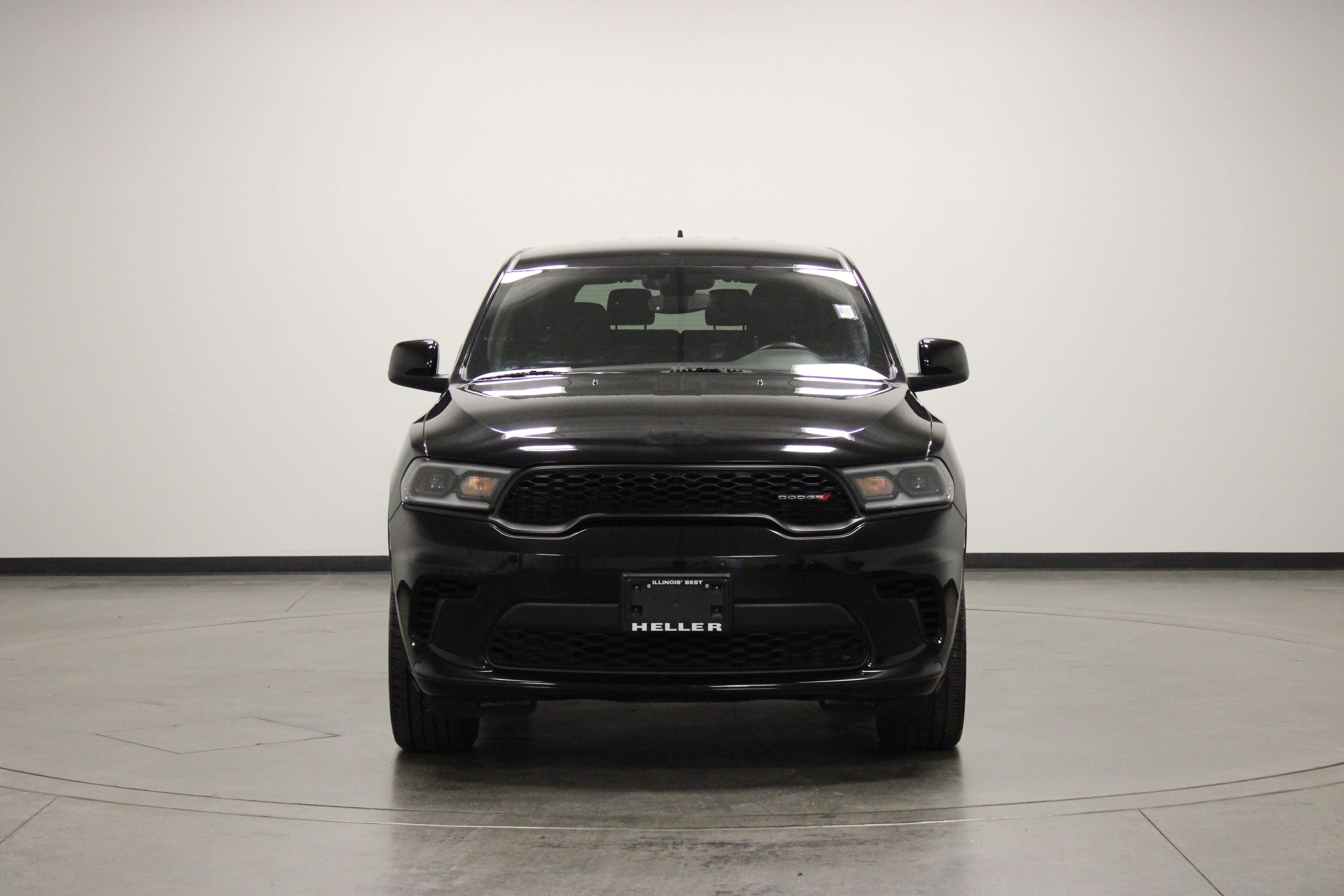 Used 2025 Dodge Durango GT AWD/4WD image 3