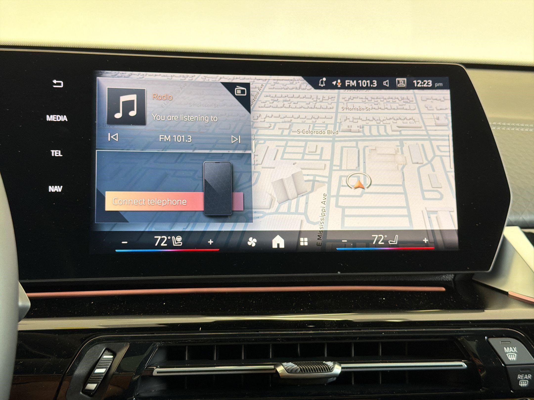 New 2026 BMW X2 xDrive28i AWD/4WD image 24