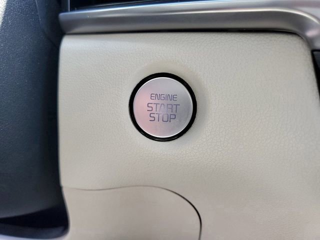 New 2025 Kia Sorento S FWD image 23