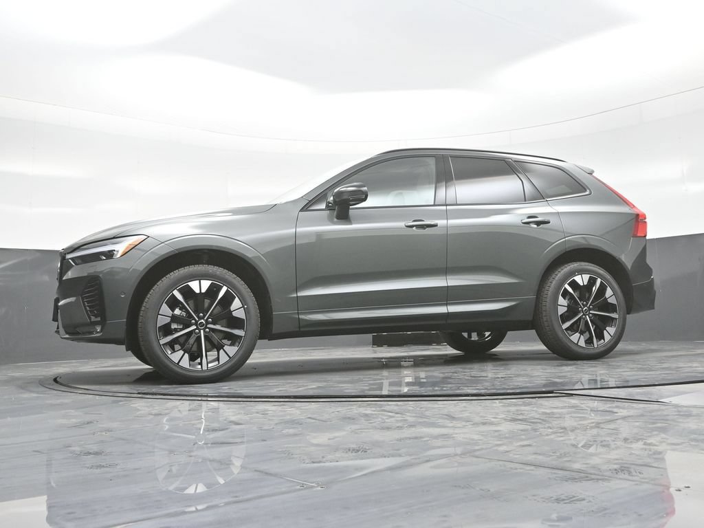 New 2026 Volvo XC60 B5 Plus w/ Climate Package AWD/4WD image 23