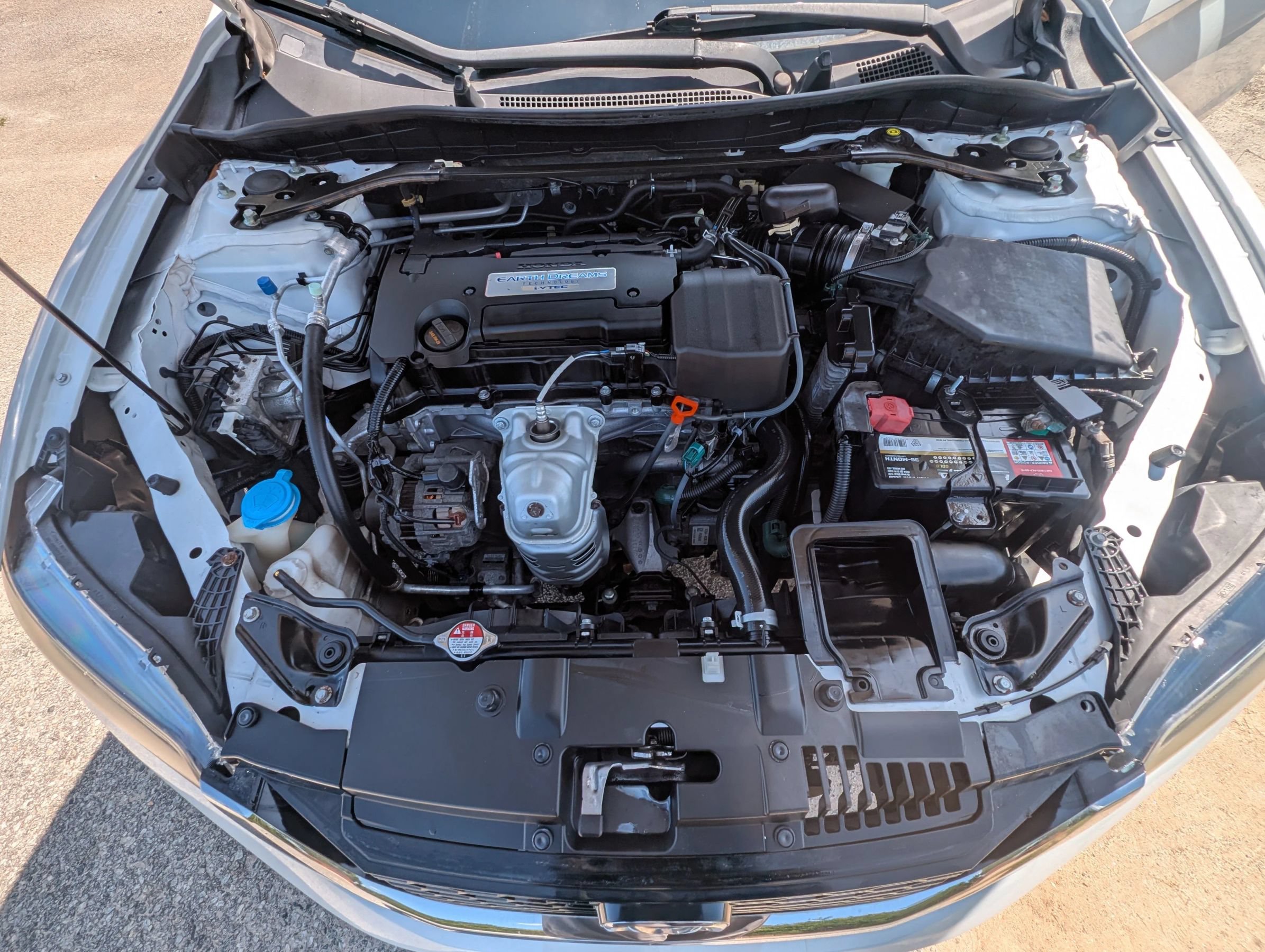 Used 2015 Honda Accord EX-L image 9