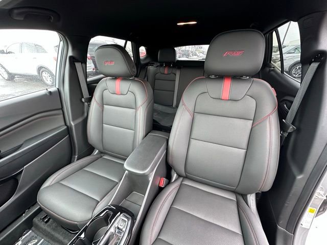 Used 2025 Chevrolet Trax RS w/ Driver Confidence Package image 34