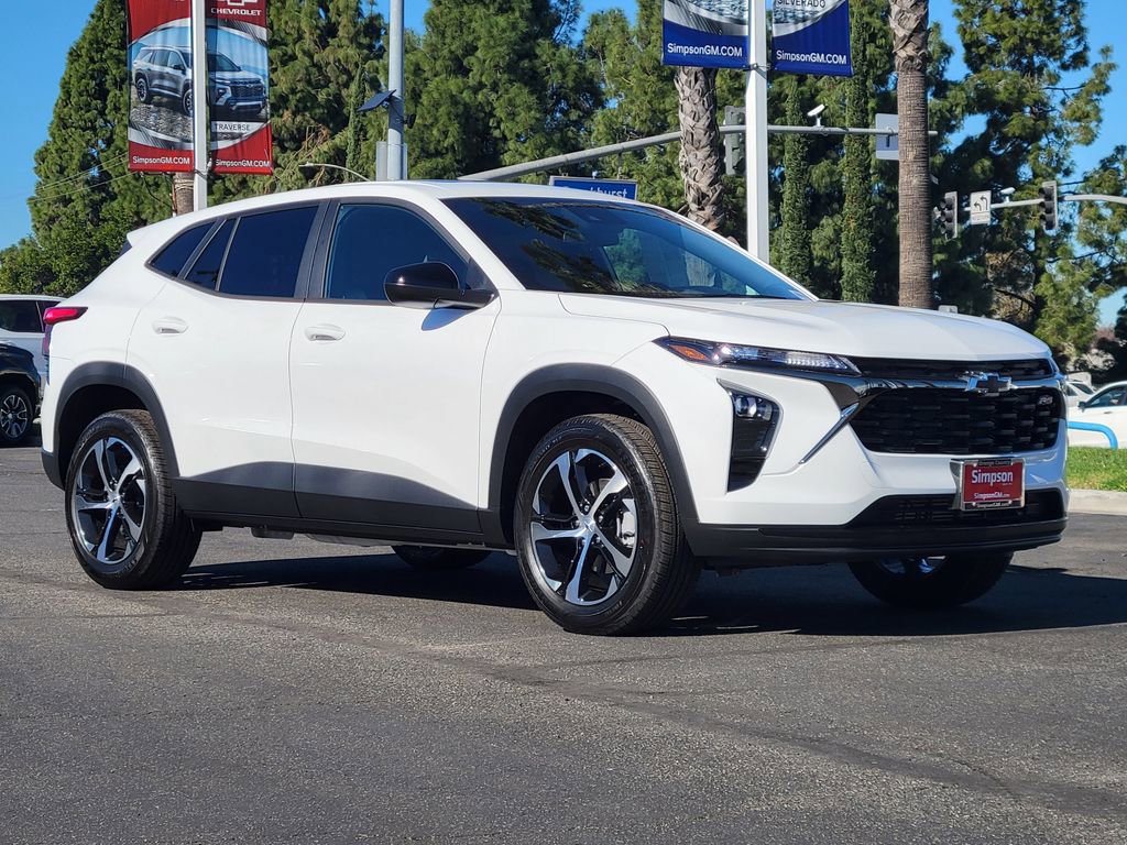 New 2026 Chevrolet Trax RS w/ Sunroof Package image 25