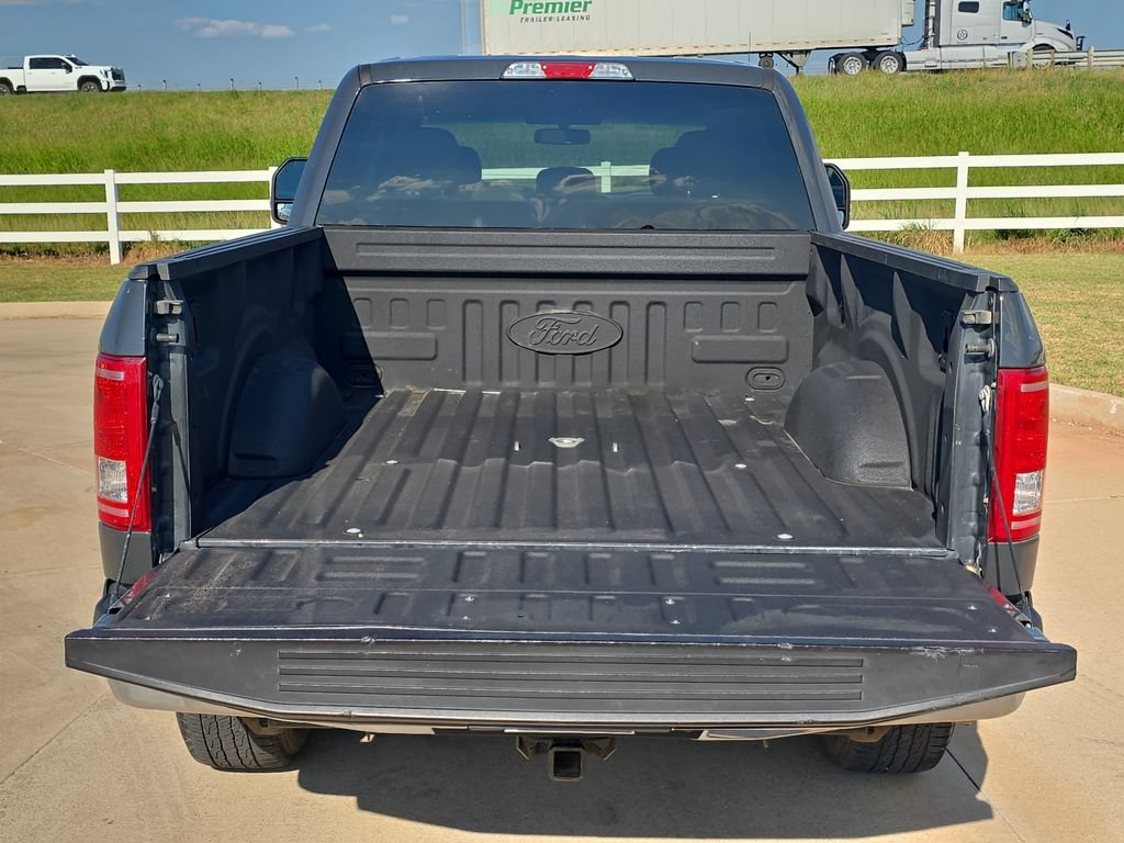 Used 2017 Ford F150 XLT w/ Equipment Group 302A Luxury AWD/4WD image 12