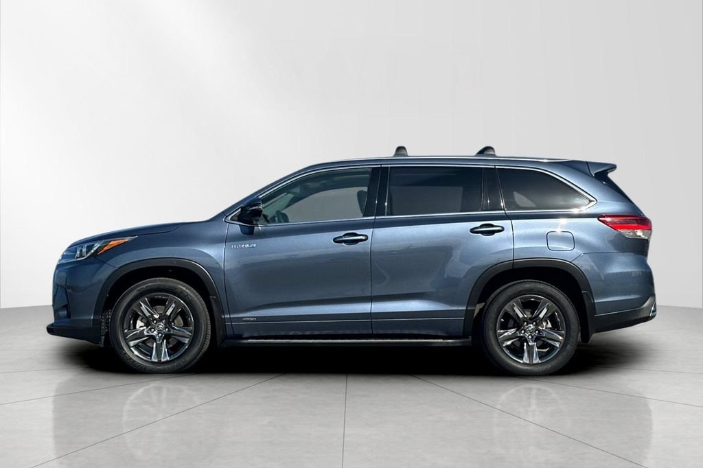 Used 2017 Toyota Highlander Limited Platinum AWD/4WD image 3