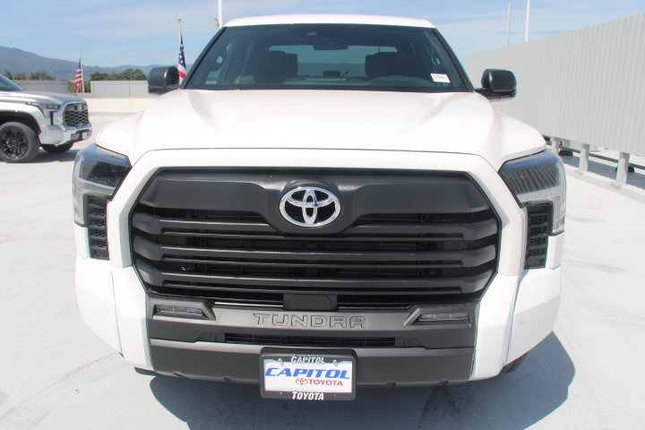 New 2026 Toyota Tundra SR5 AWD/4WD image 7