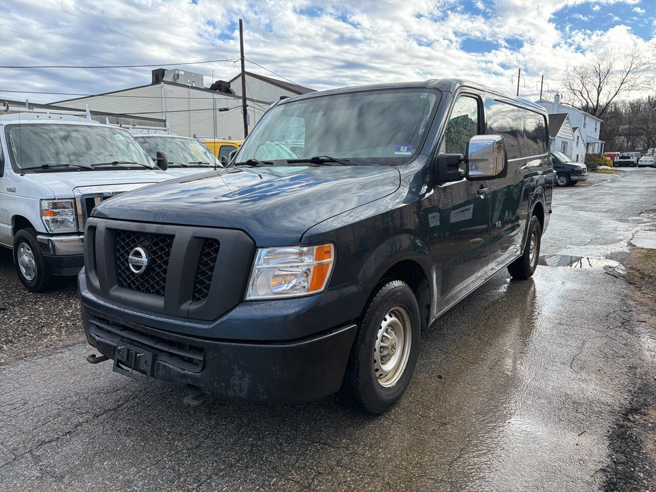Used 2017 Nissan NV 3500 S w/ Power Basic Package image 2