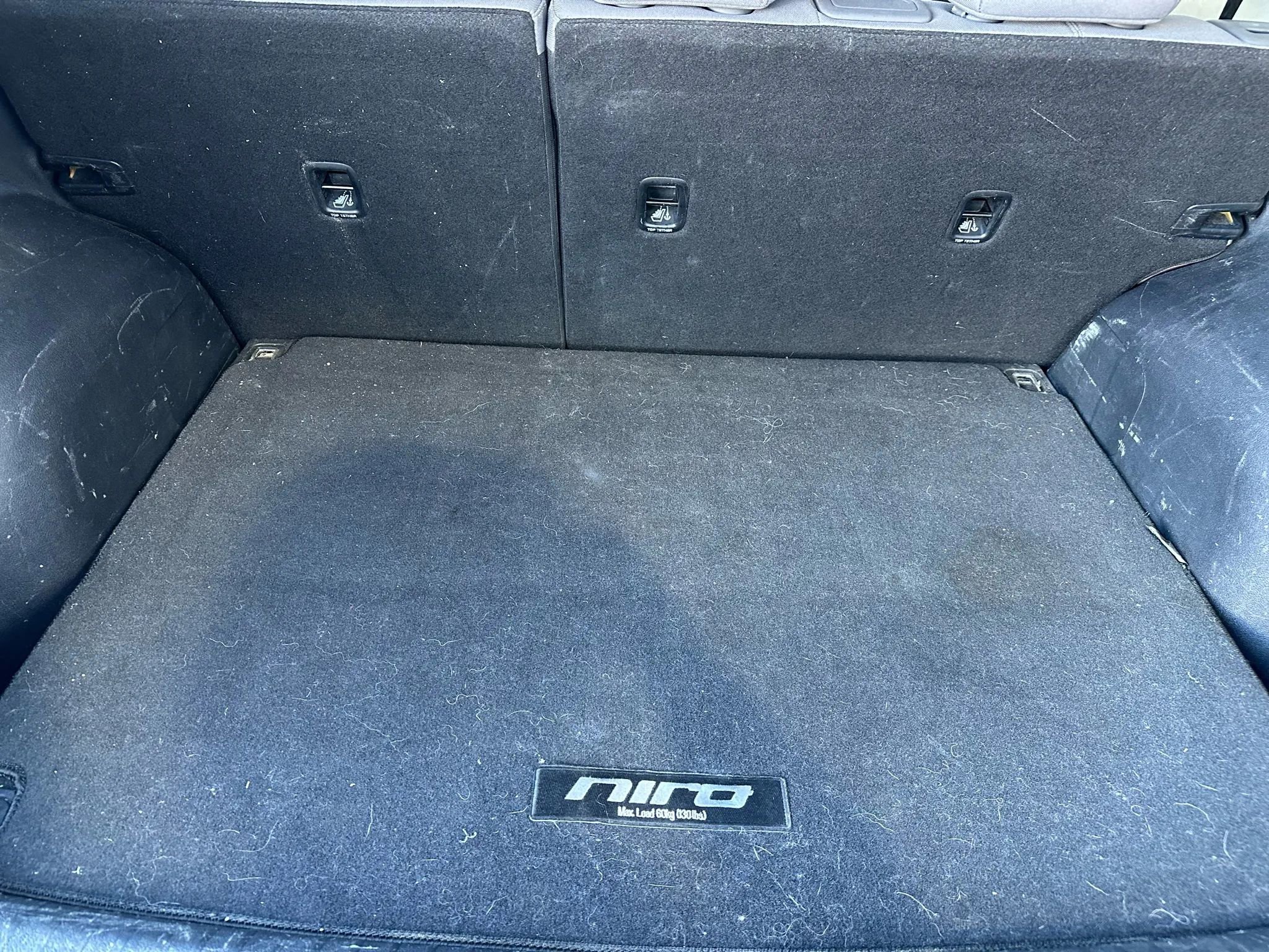 Used 2018 Kia Niro LX image 24