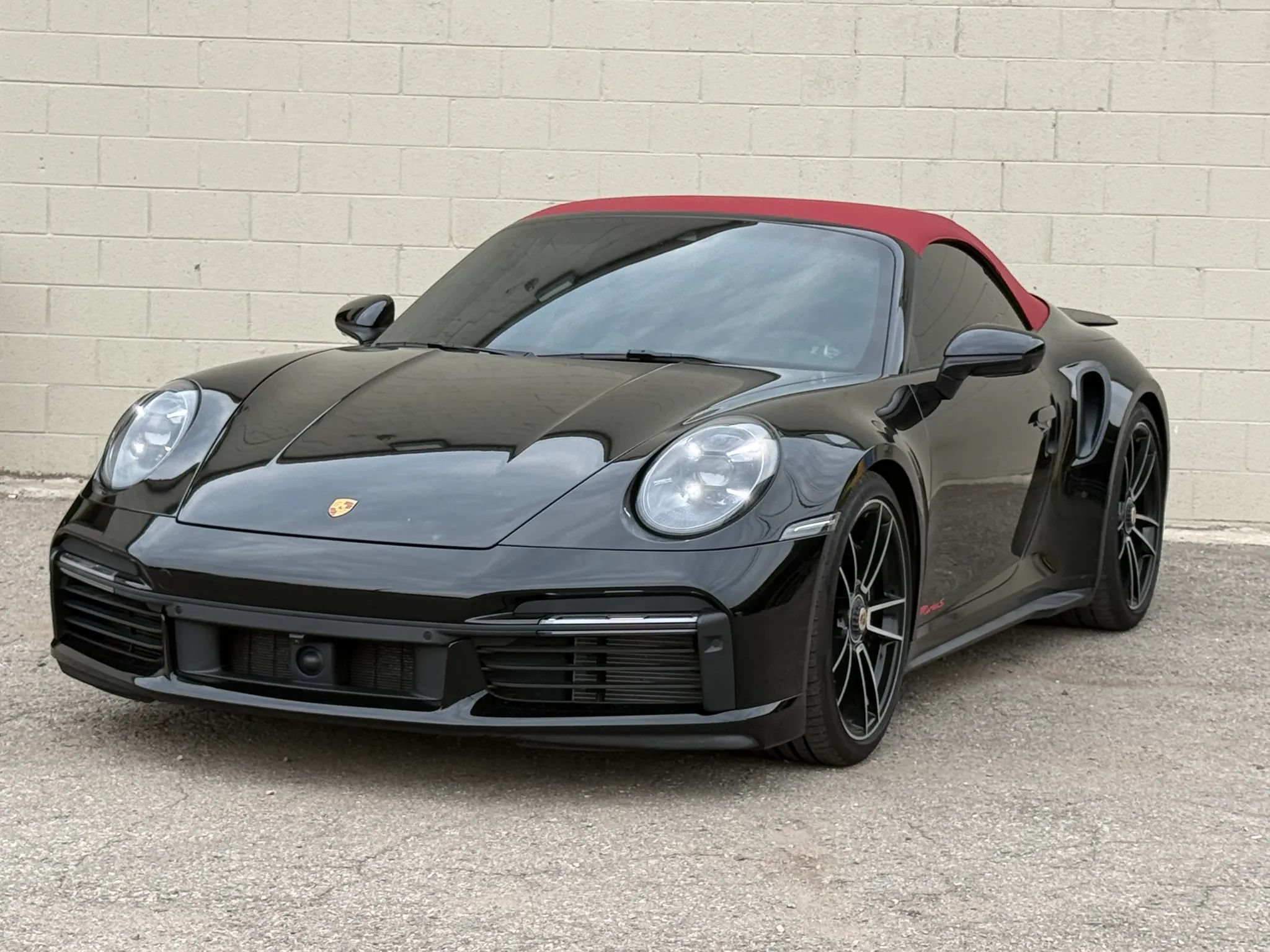 Used 2024 Porsche 911 Turbo S AWD/4WD image 2