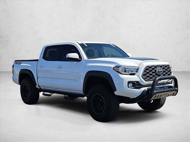 Used 2020 Toyota Tacoma TRD Off-Road w/ Technology Package AWD/4WD video 3