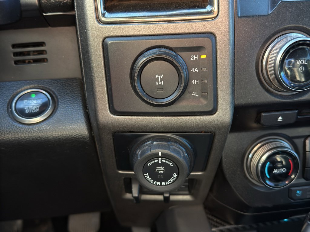 Used 2018 Ford F150 Raptor w/ Equipment Group 802A Luxury image 35