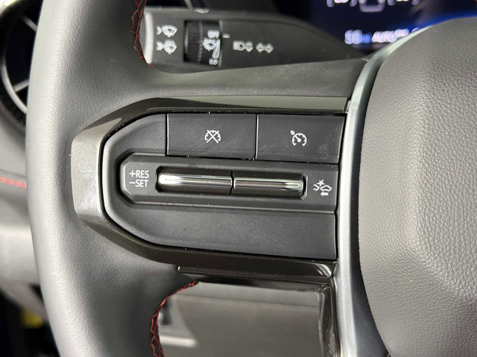 Certified 2024 Chevrolet Colorado Z71 w/ Z71 Convenience Package 2 image 23