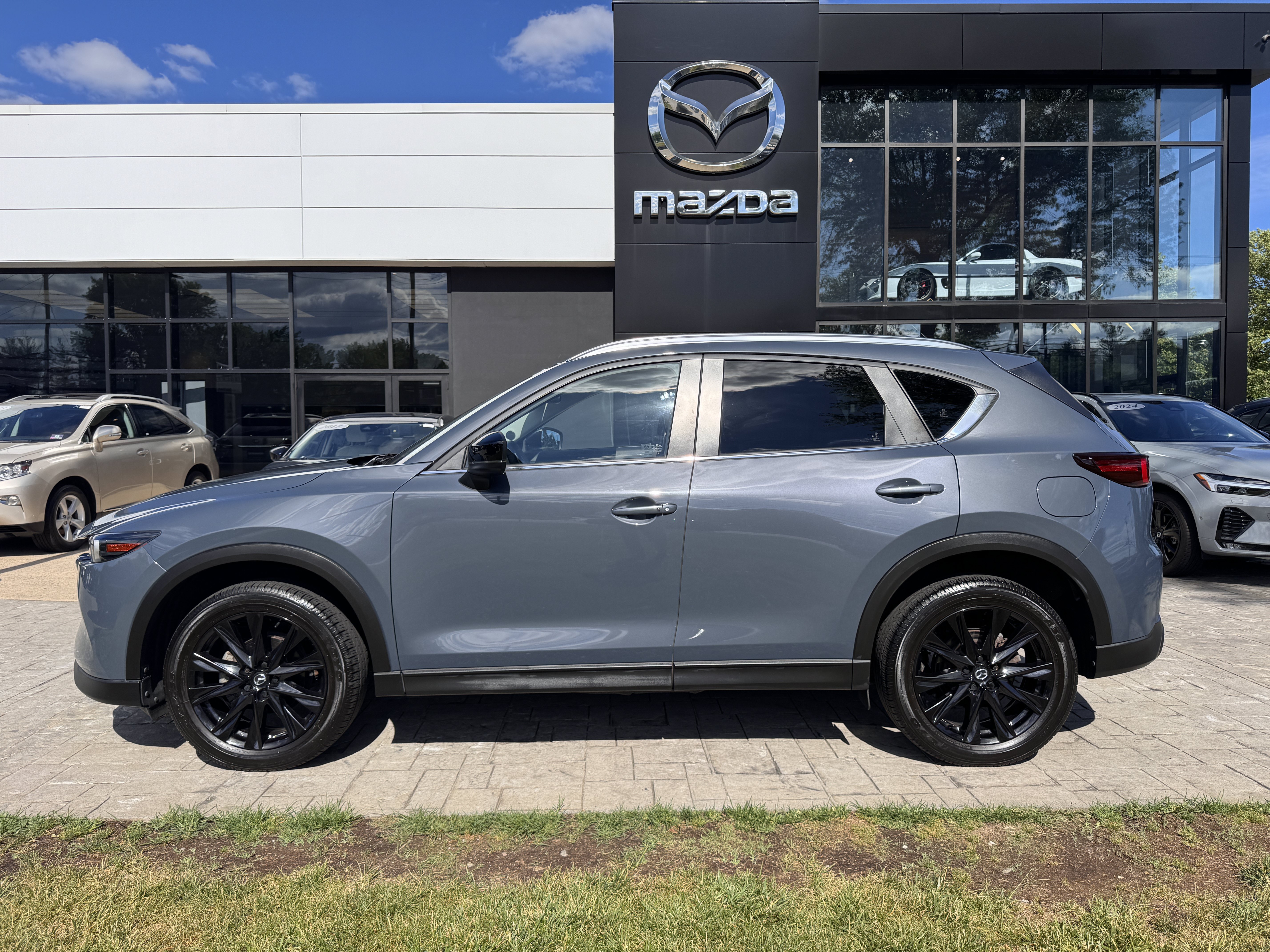 Certified 2023 MAZDA CX-5 Carbon Edition AWD/4WD image 4