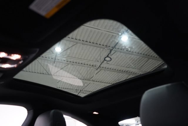 Used 2025 Mercedes-Benz CLA 250 image 17