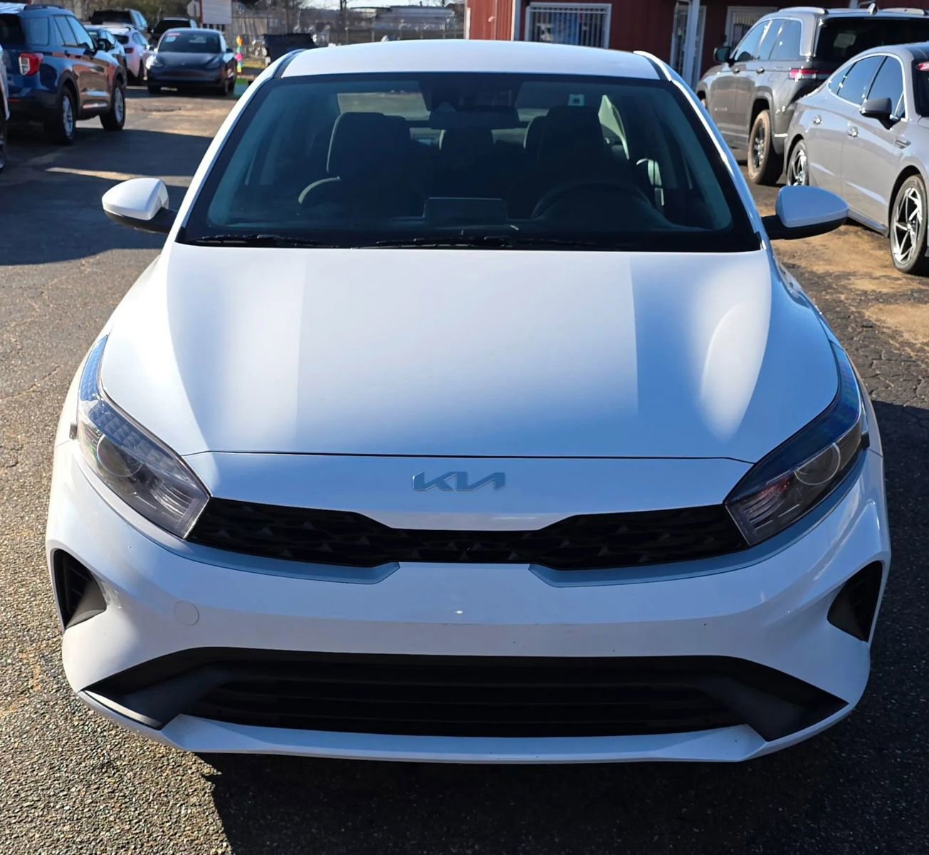 Used 2024 Kia Forte LXS FWD image 8