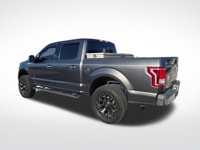 Used 2017 Ford F150 XLT w/ Equipment Group 302A Luxury RWD image 4