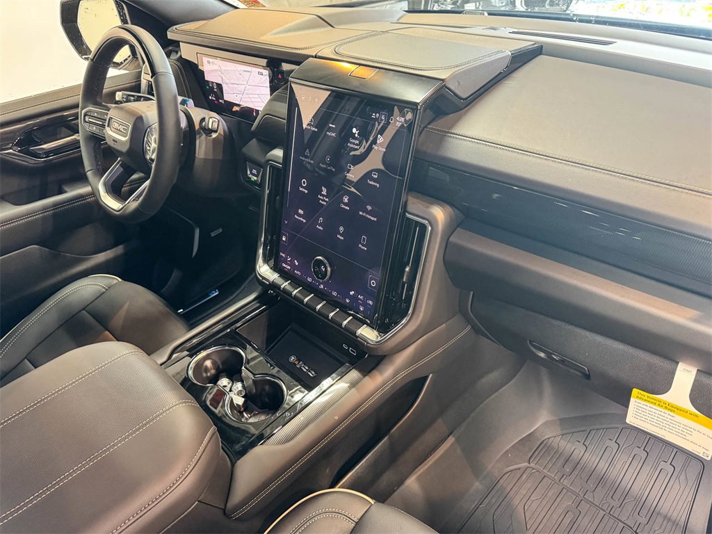 New 2026 GMC Yukon Elevation image 24