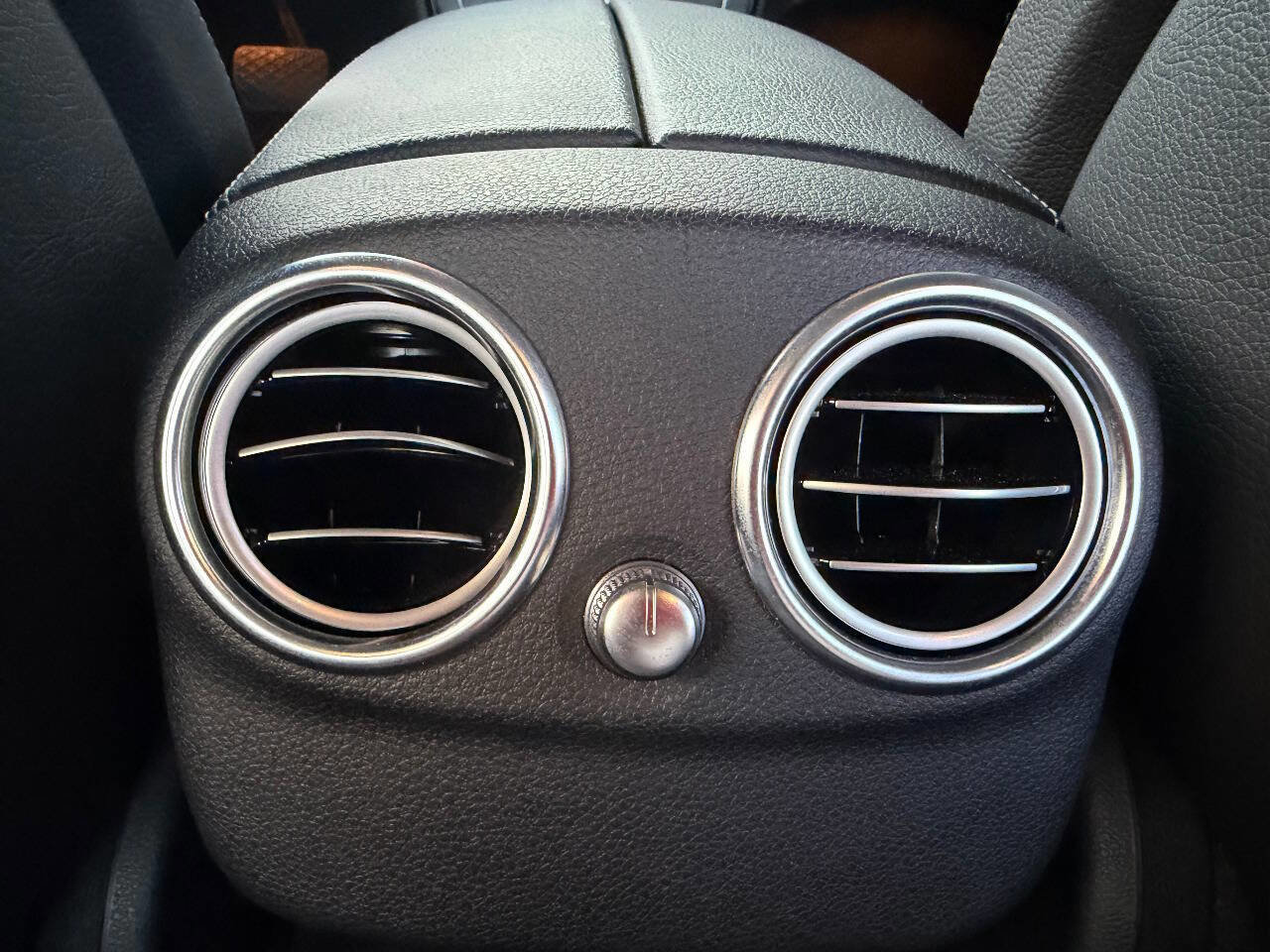 Used 2017 Mercedes-Benz C 300 Sedan image 20