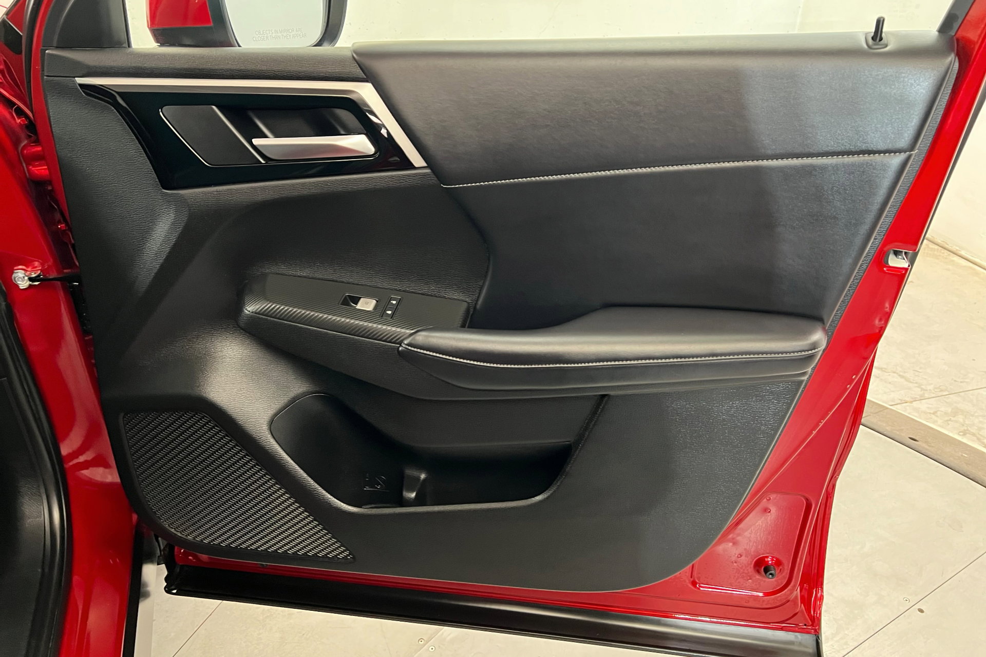 Used 2023 Mitsubishi Outlander SE image 23