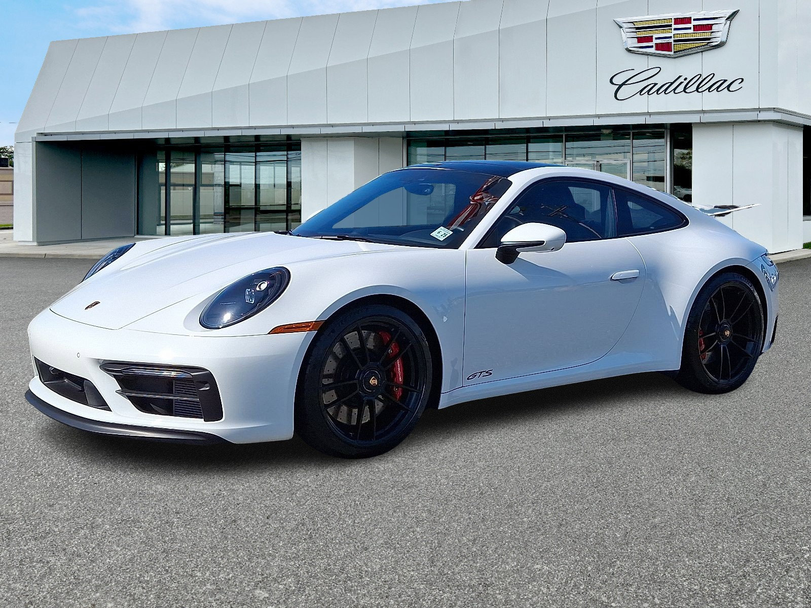Used 2024 Porsche 911 Carrera GTS image 3