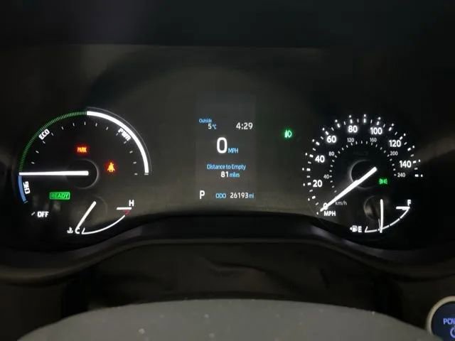 Used 2022 Toyota Sienna XSE image 28