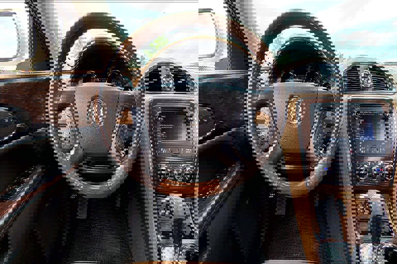 Used 2014 Buick Enclave Premium w/ Trailering Provision Package image 5