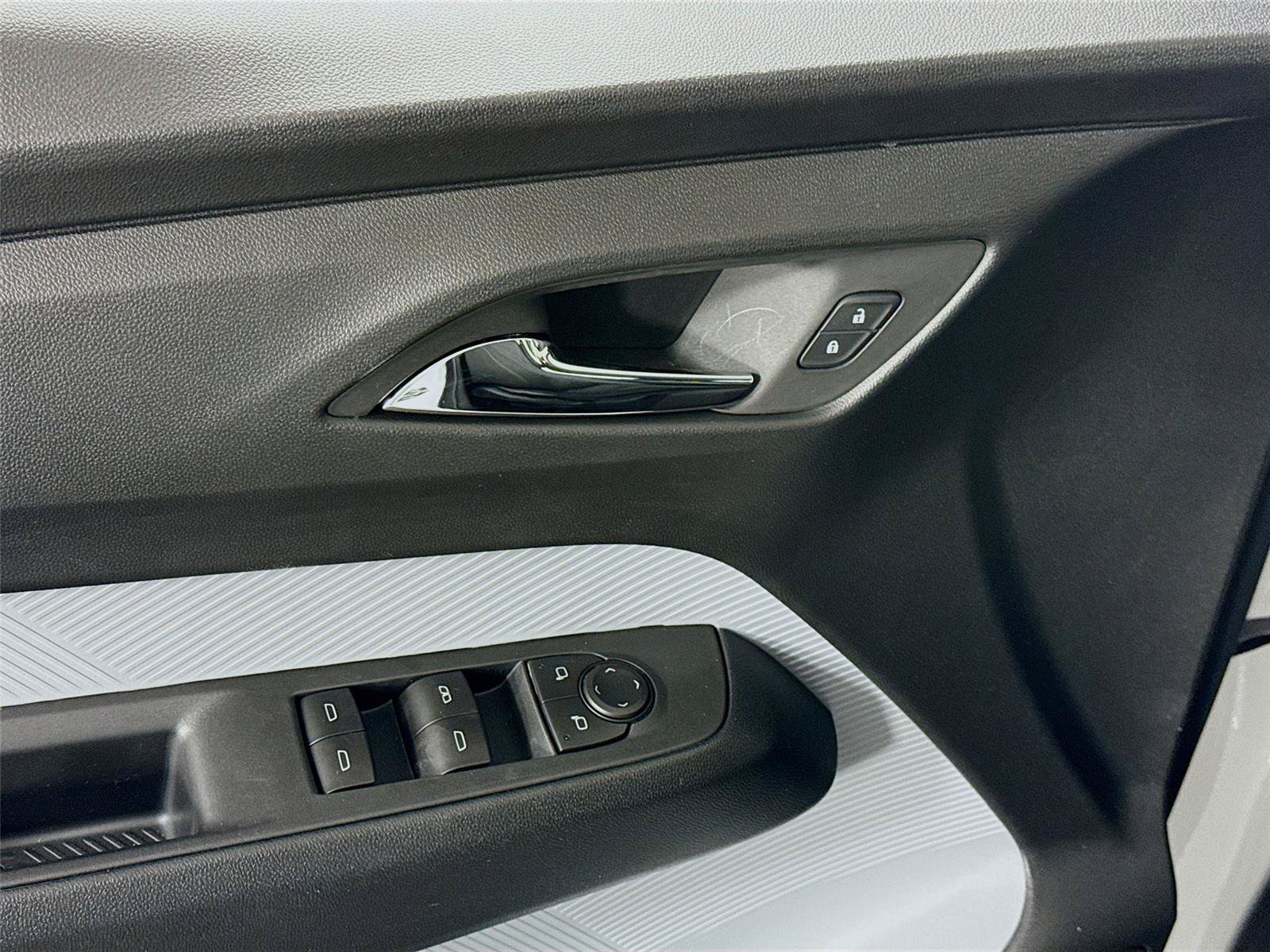 New 2027 Chevrolet Bolt LT FWD image 12