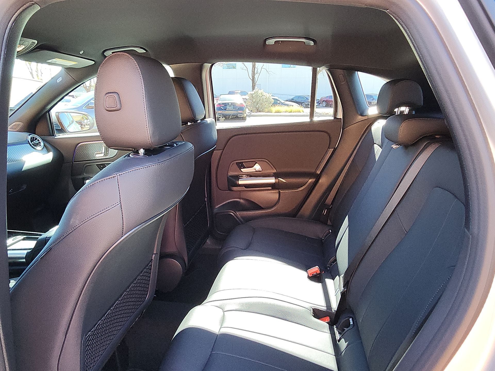New 2025 Mercedes-Benz GLA 250 4MATIC image 13