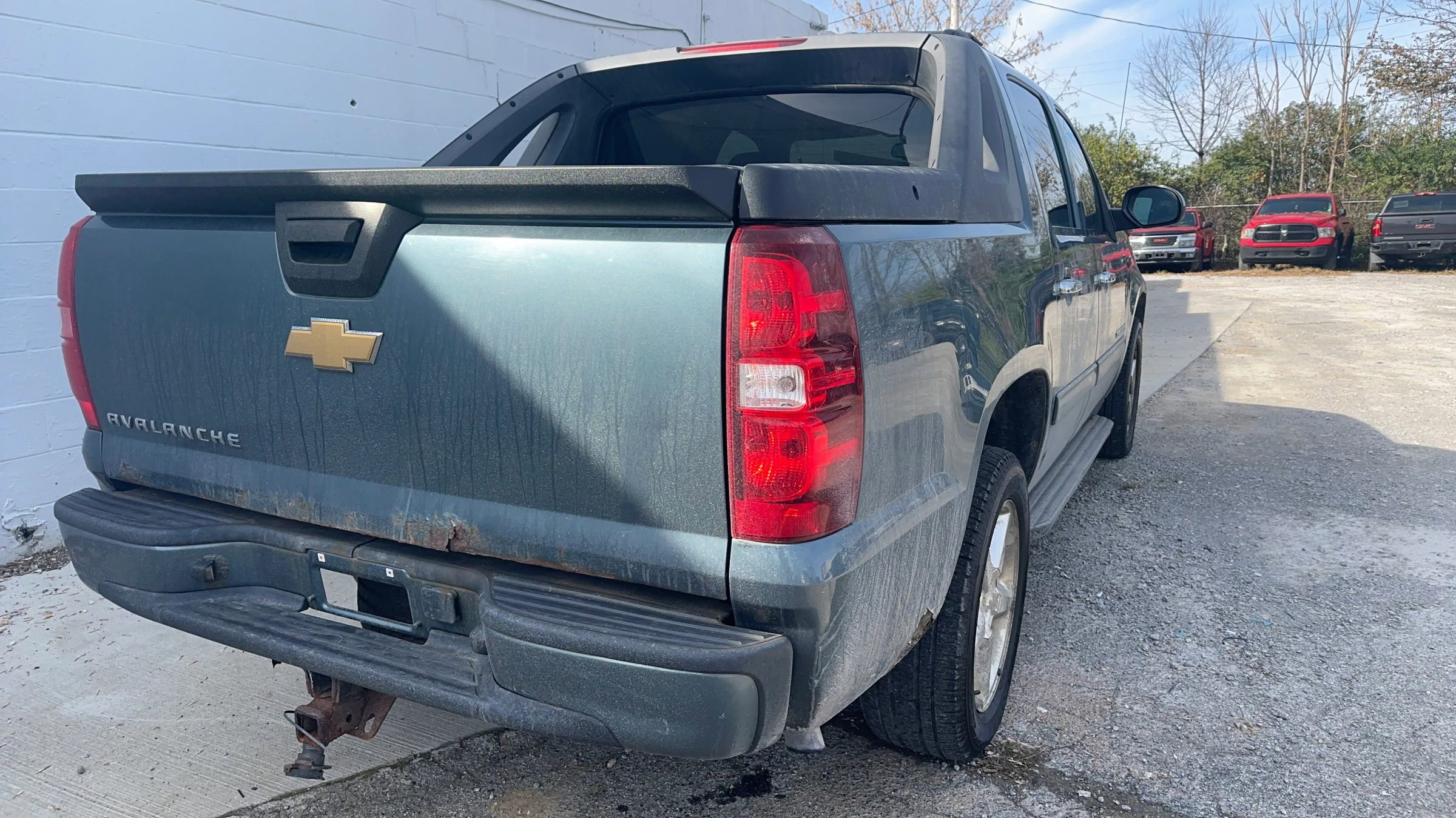 Used 2012 Chevrolet Avalanche LS w/ All-Star Edition image 4
