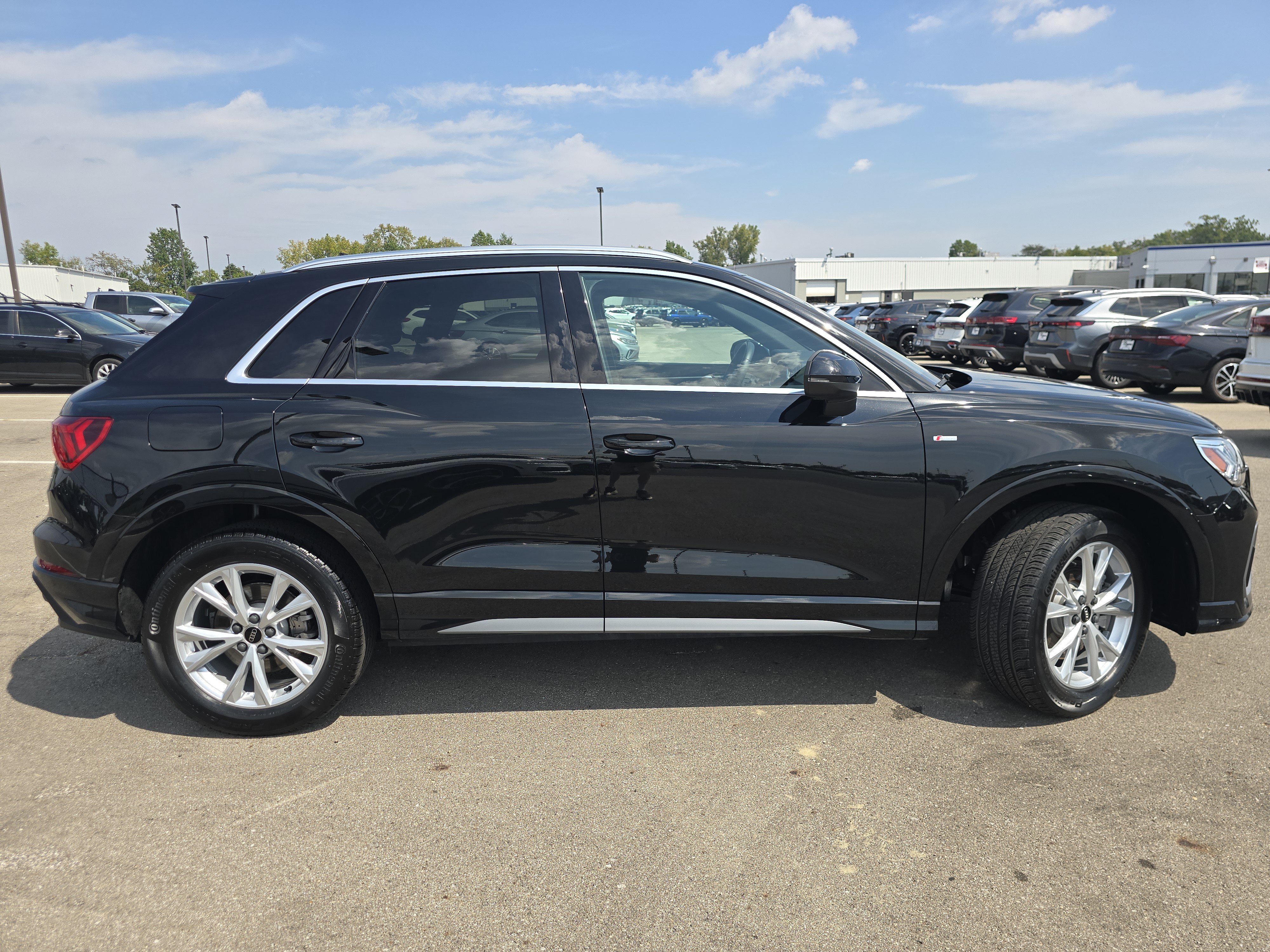 Certified 2024 Audi Q3 2.0T Premium Plus AWD/4WD image 8