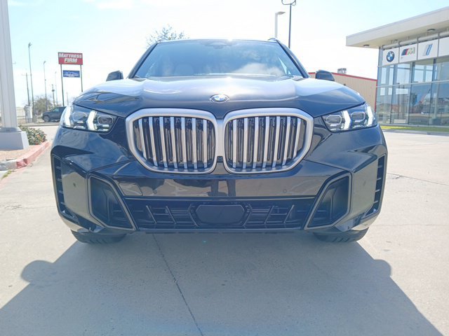 New 2026 BMW X5 sDrive40i w/ M Sport Package RWD image 2
