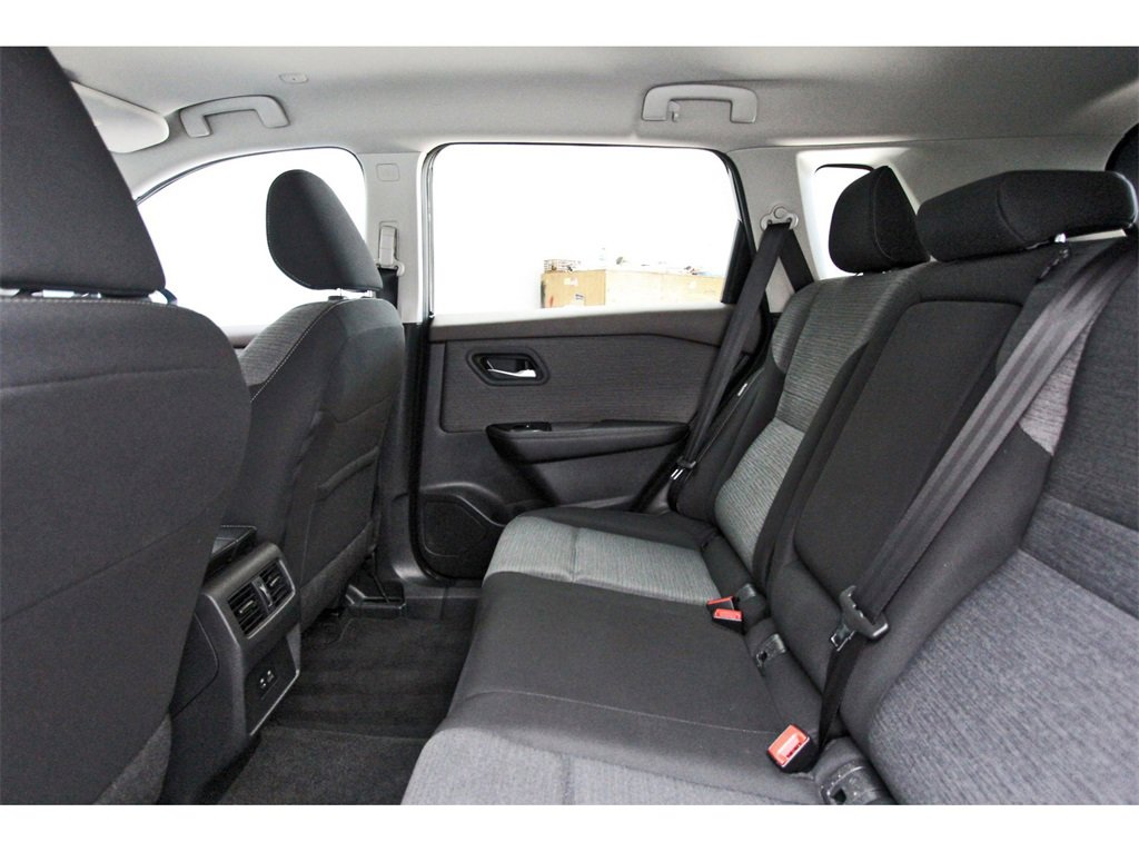 Certified 2023 Nissan Rogue SV image 10