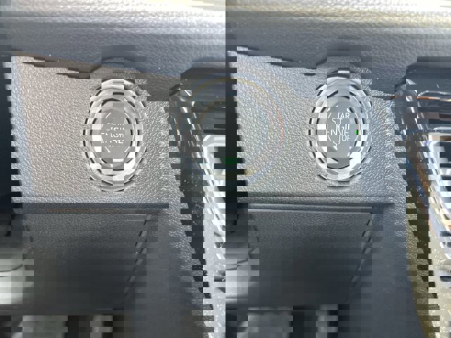 New 2026 Chevrolet Traverse LT w/ LPO, Floor Liner Package image 17