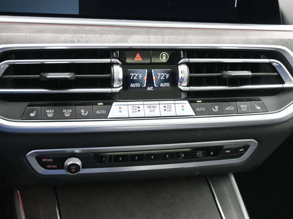 Used 2023 BMW X5 xDrive40i w/ Premium Package AWD/4WD image 19