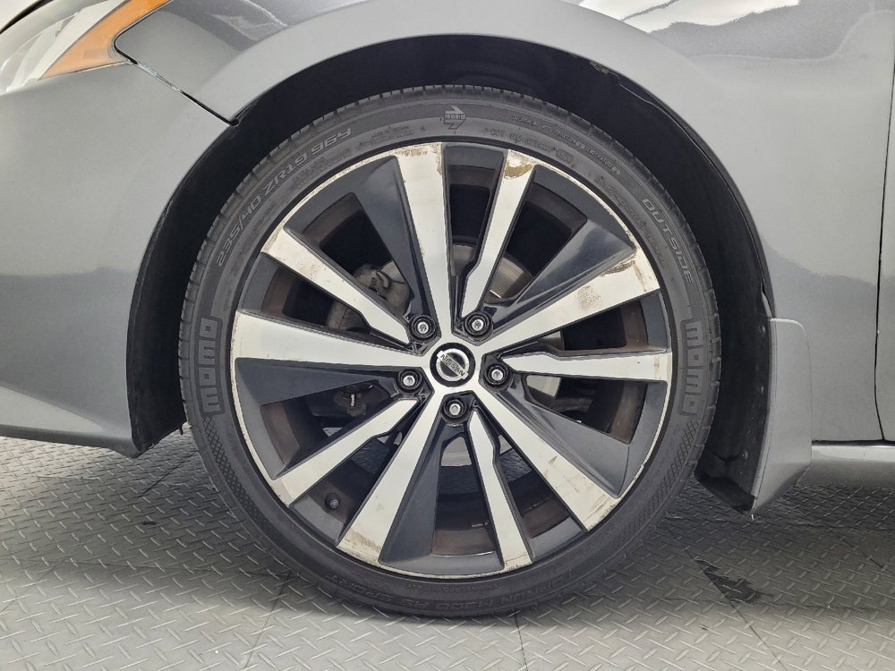 Used 2019 Nissan Altima 2.5 SR w/ SR Premium Package FWD image 31