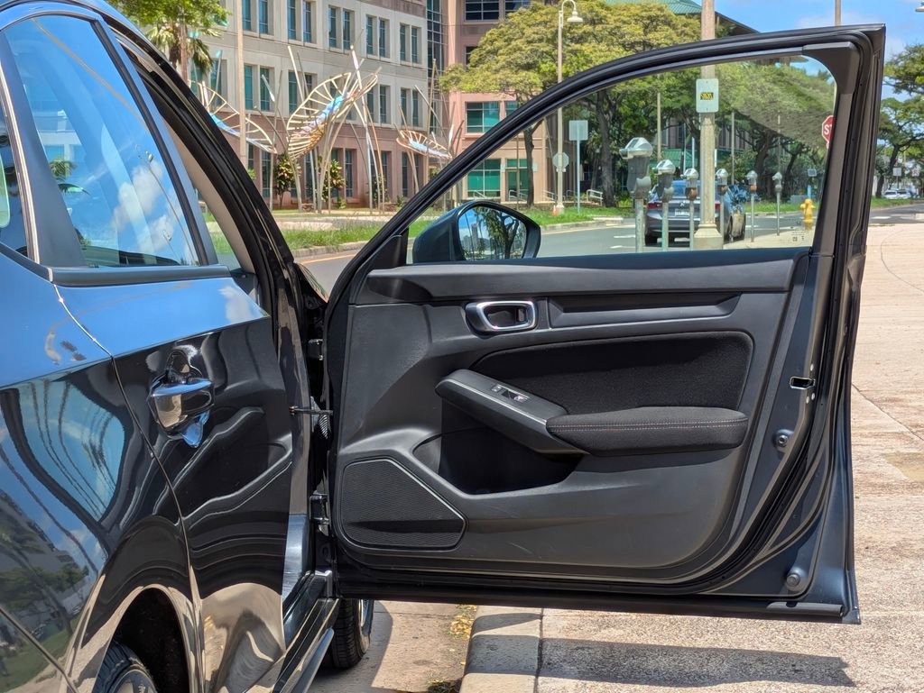 Used 2023 Honda Civic LX image 10