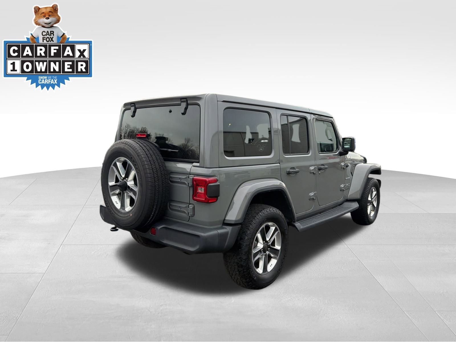 Used 2018 Jeep Wrangler Unlimited Sahara image 5