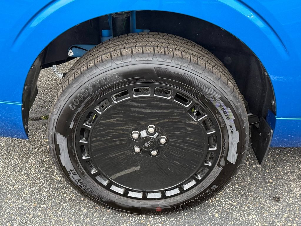 New 2026 Ford Maverick Lobo AWD/4WD image 5