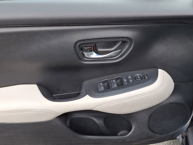 Certified 2023 Honda HR-V LX image 13