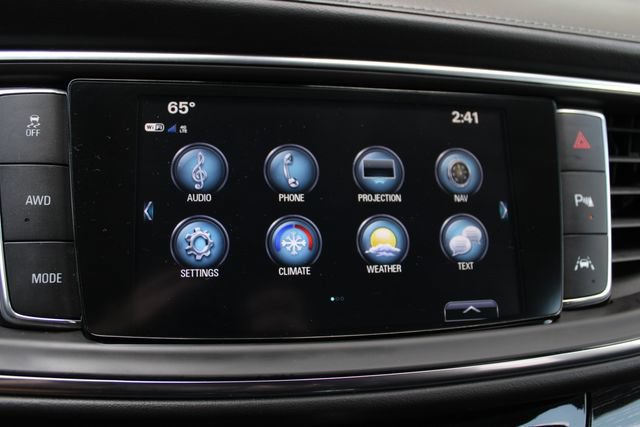 Used 2019 Buick Enclave Avenir w/ Avenir Technology Package AWD/4WD image 19
