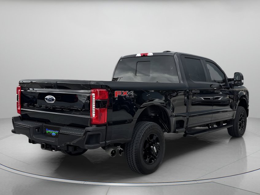 Used 2025 Ford F250 XL w/ STX Appearance Package AWD/4WD image 3