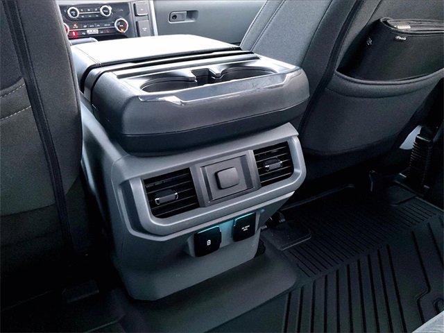 Used 2023 Ford F150 Lightning XLT image 28