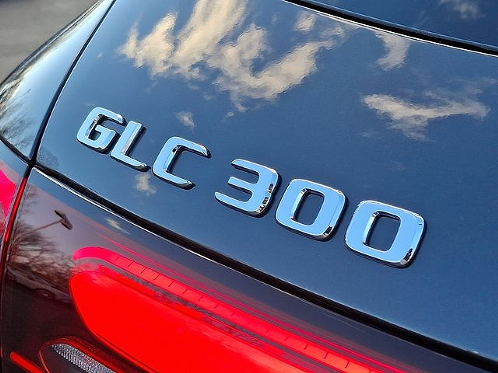 Certified 2026 Mercedes-Benz GLC 300 4MATIC image 24