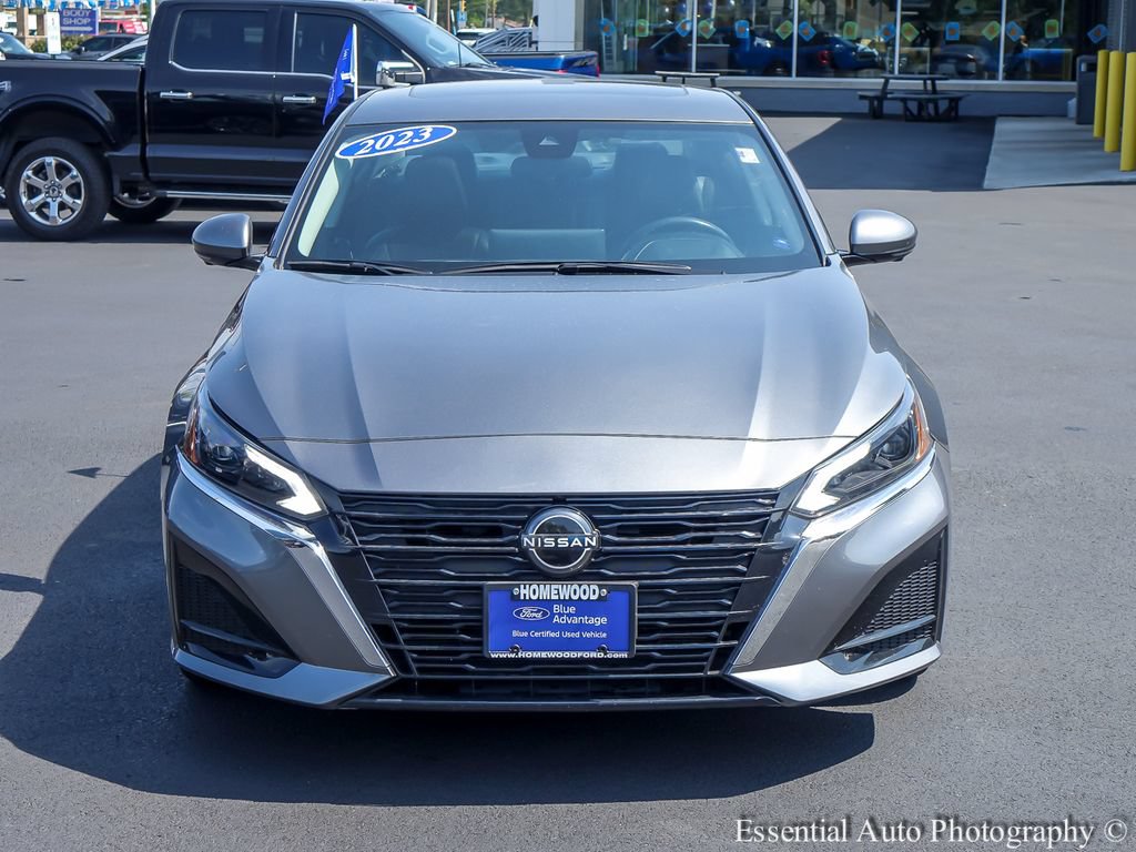 Used 2023 Nissan Altima 2.5 SL FWD image 2