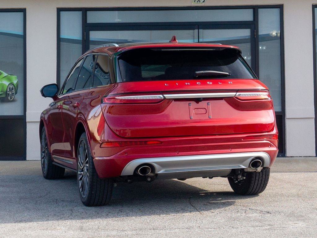 Used 2020 Lincoln Corsair Reserve w/ Equipment Group 201A FWD image 4