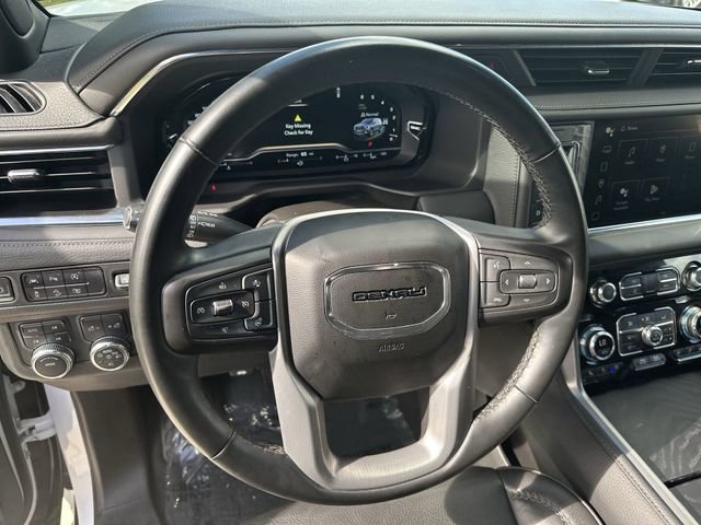 Used 2023 GMC Yukon Denali image 11