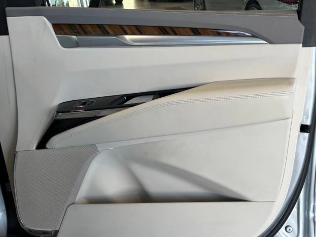 Used 2025 Cadillac Escalade Sport Platinum AWD/4WD image 50