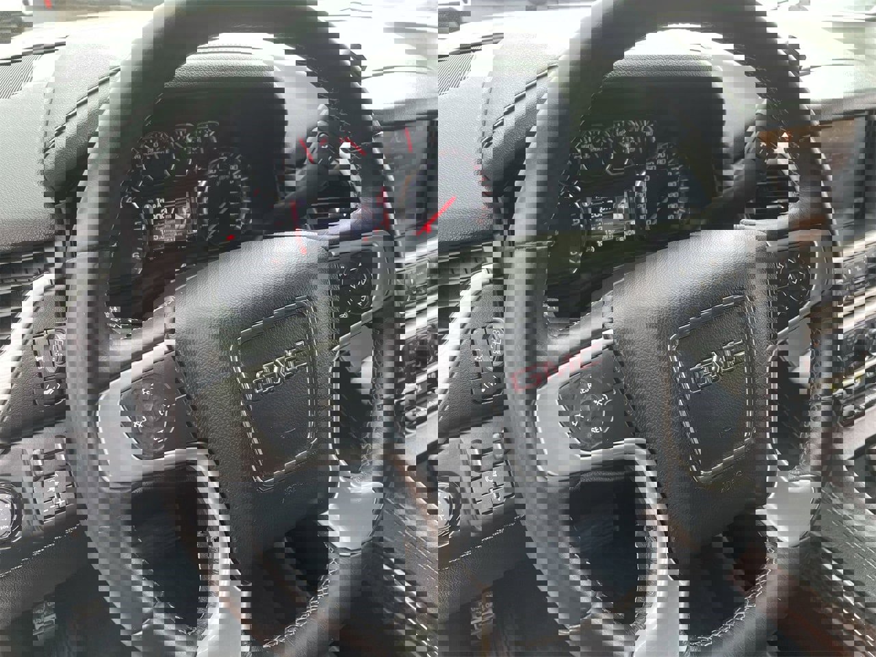 Used 2015 GMC Yukon SLE w/ Convenience Package image 20