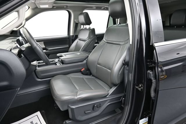 Certified 2025 Ford Expedition Max Active RWD image 12
