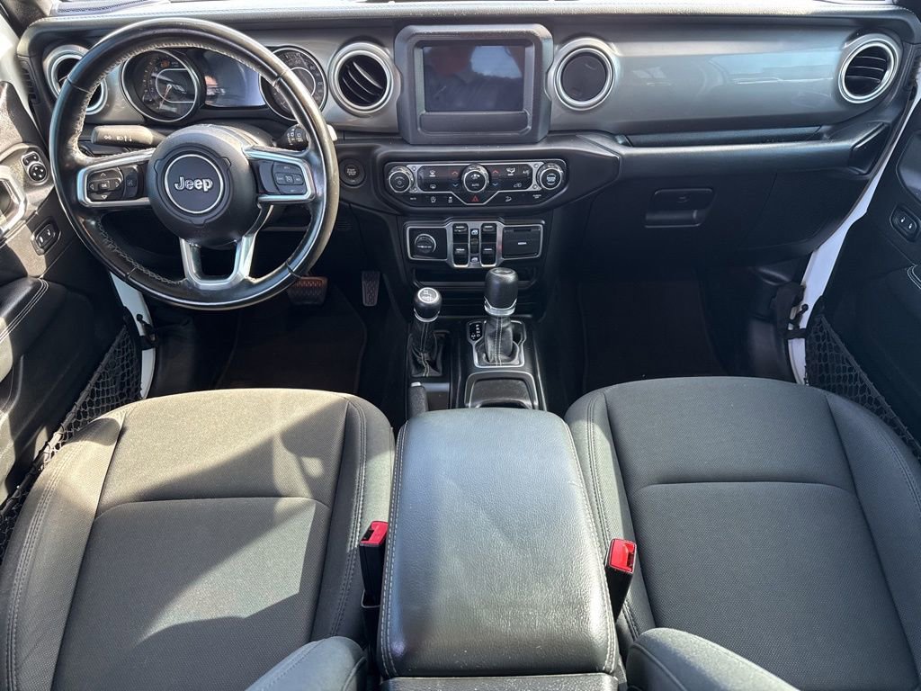 Used 2020 Jeep Wrangler Unlimited Sahara AWD/4WD image 23